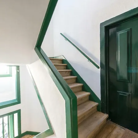 아파트 Cozy In Historic Center 리스본